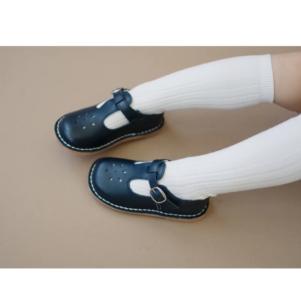 l’amour shoes Joy Classic Leather T-Strap Mary Jane size 13